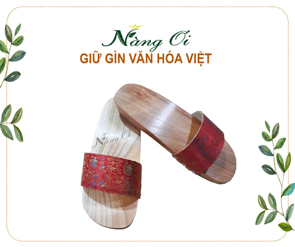 guốc gỗ truyền thống cao 3cm quai gấm đỏ họa tiết bắt mắt